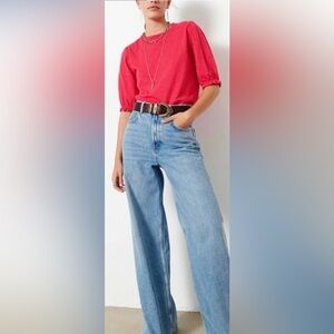 EUC ba&sh- Vasco Tshirt in Color Raspberry. Size US 6